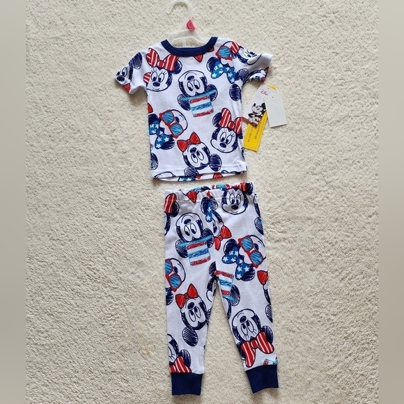 New baby girl summer clothes bundle of Snoopy dress and Disney pajamas size 12 m - Picture 8 of 9